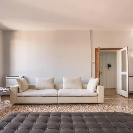 Bacino San Marco Exclusive View R&R-3